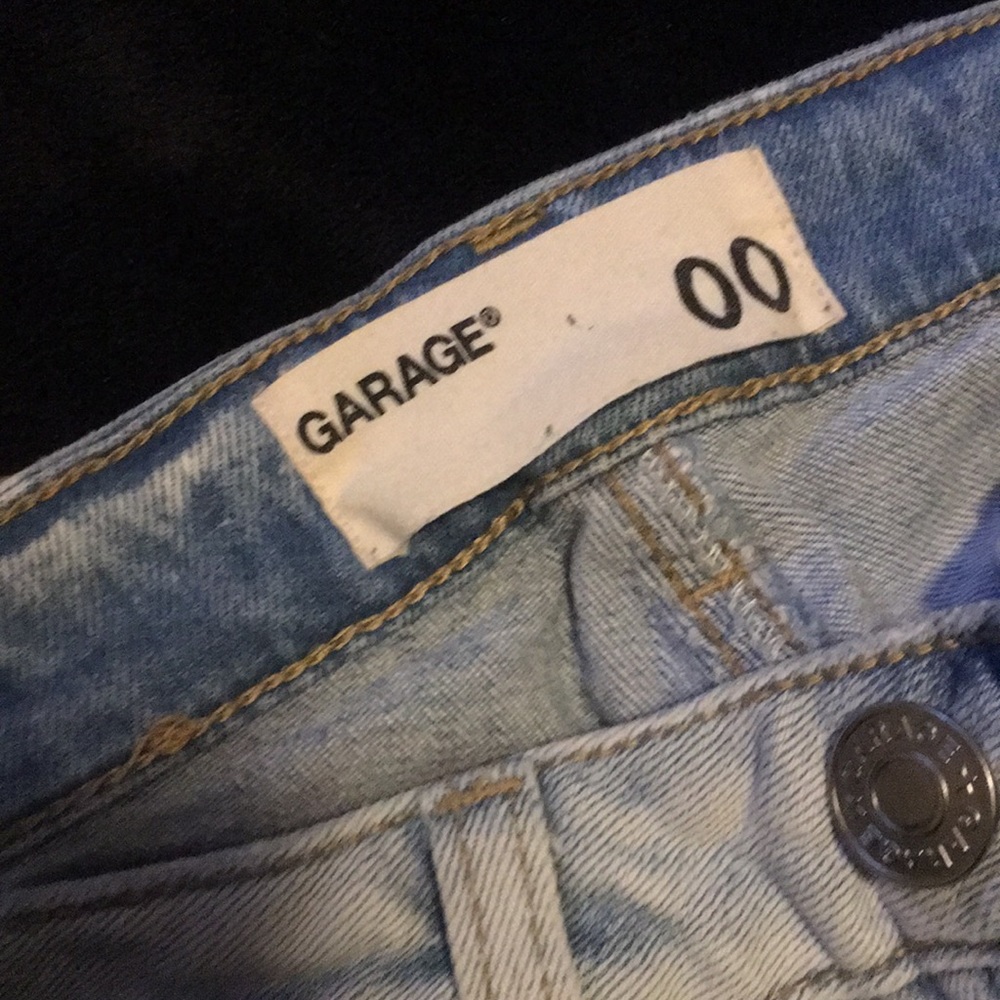 jeans - Picture 2 of 3